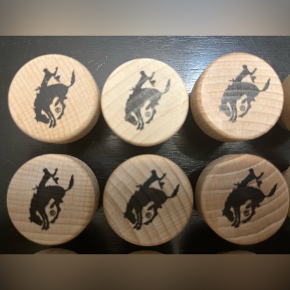 Vintage Pendleton Whiskey Cork Stoppers - Picture 2 of 8